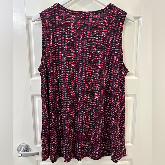 Polka Dot Sleeveless Blouse Pink and Red - Picture 2 of 4